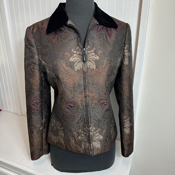 Elegant Black and Brown Women's Jacket - Picture 3 of 13